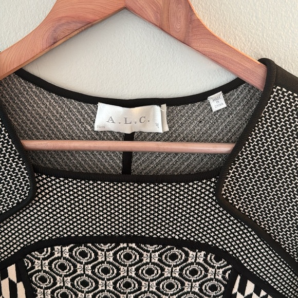 A.L.C. 3/4 Sleeve Jay Multi Geometric Print Sweater Dress Women's Medium - Picture 3 of 10